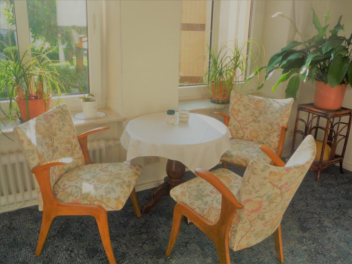 Hotel Carolinenhof バート・ピルモント エクステリア 写真