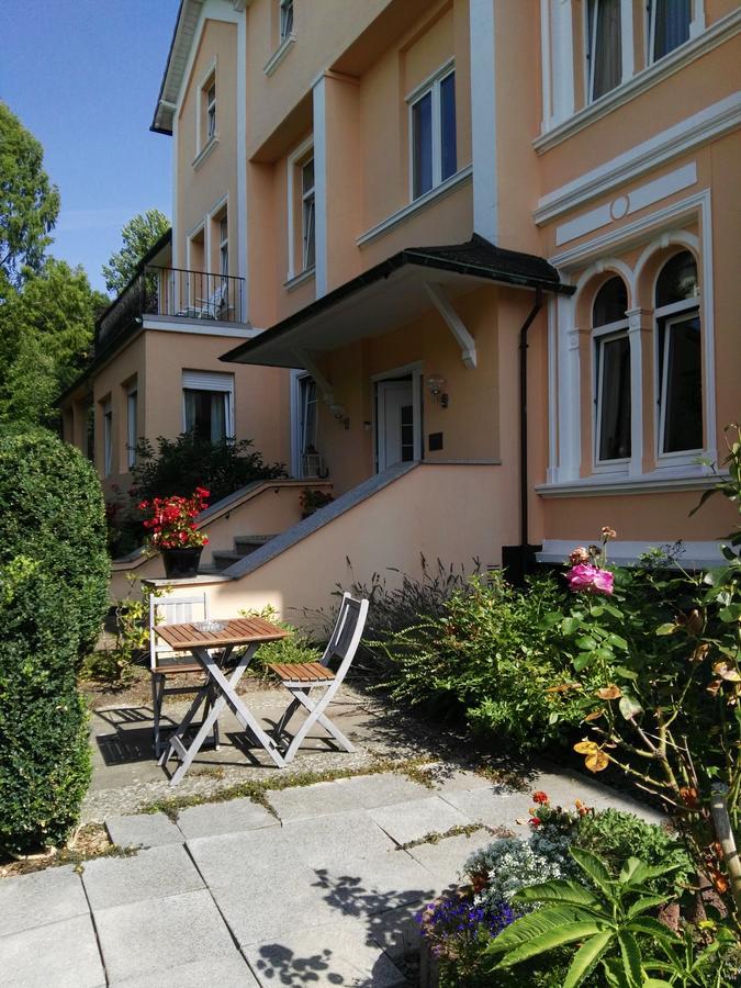 Hotel Carolinenhof バート・ピルモント エクステリア 写真